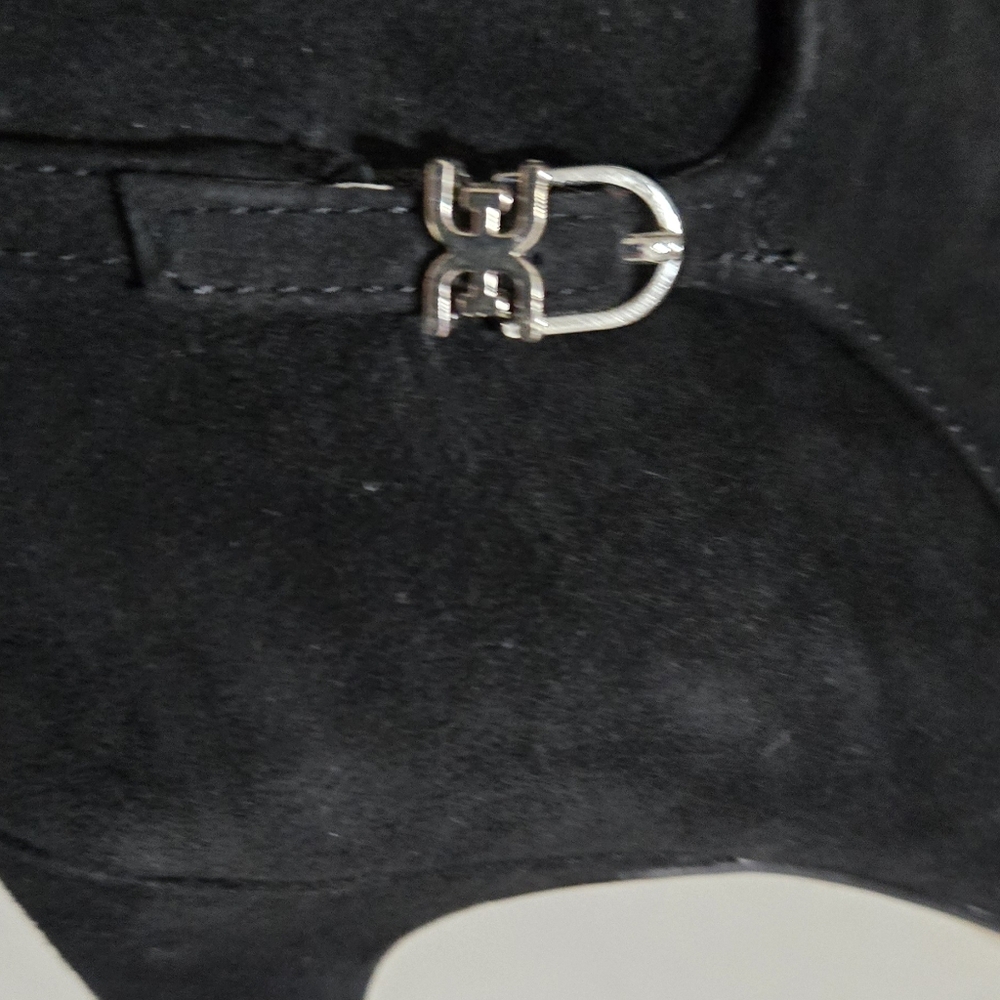 Sam Edelman Black Suede Fiora Ankle Heel Boot Size 7 - Picture 13 of 14